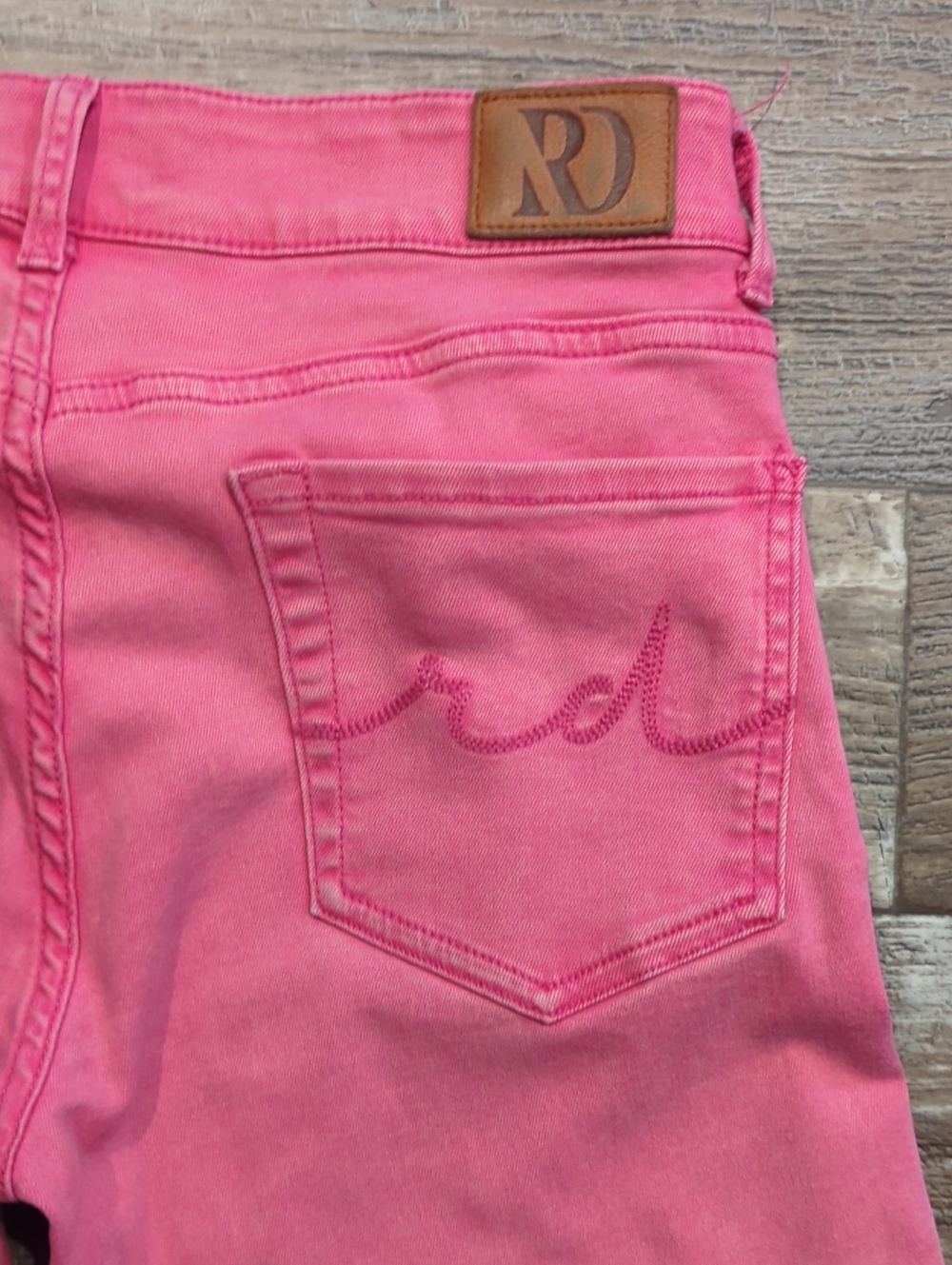 RANCH DRESS'N Fallon Taylor Signature "Retro Pink" washed trouser jeans S (2-4) - Picture 11 of 16